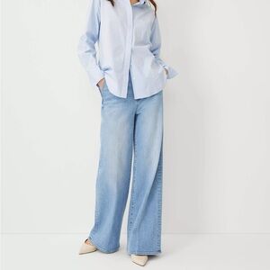 Ann Taylor High Rise Trouser Jeans in Light Wash Indigo Size 2 Blue Denim